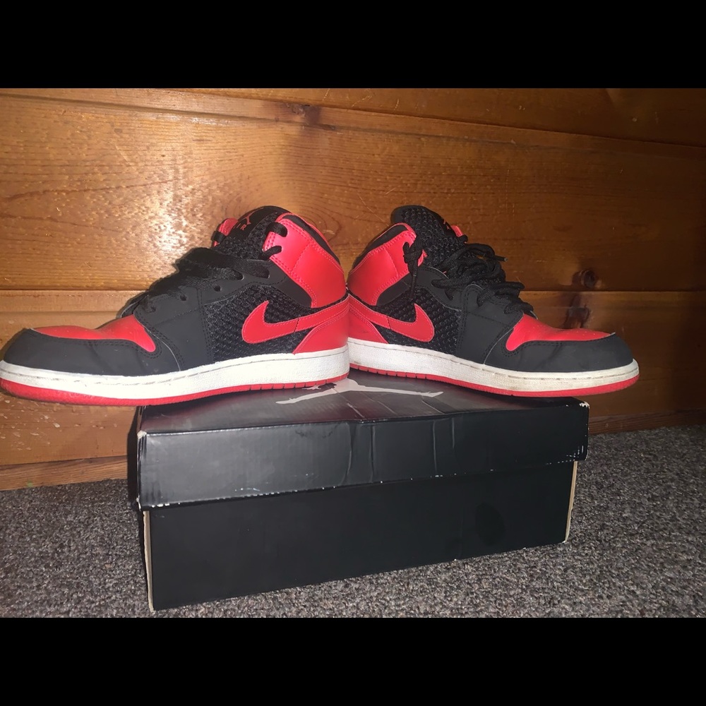 Girls Air Jordan 1 Phat - Picture 6 of 7